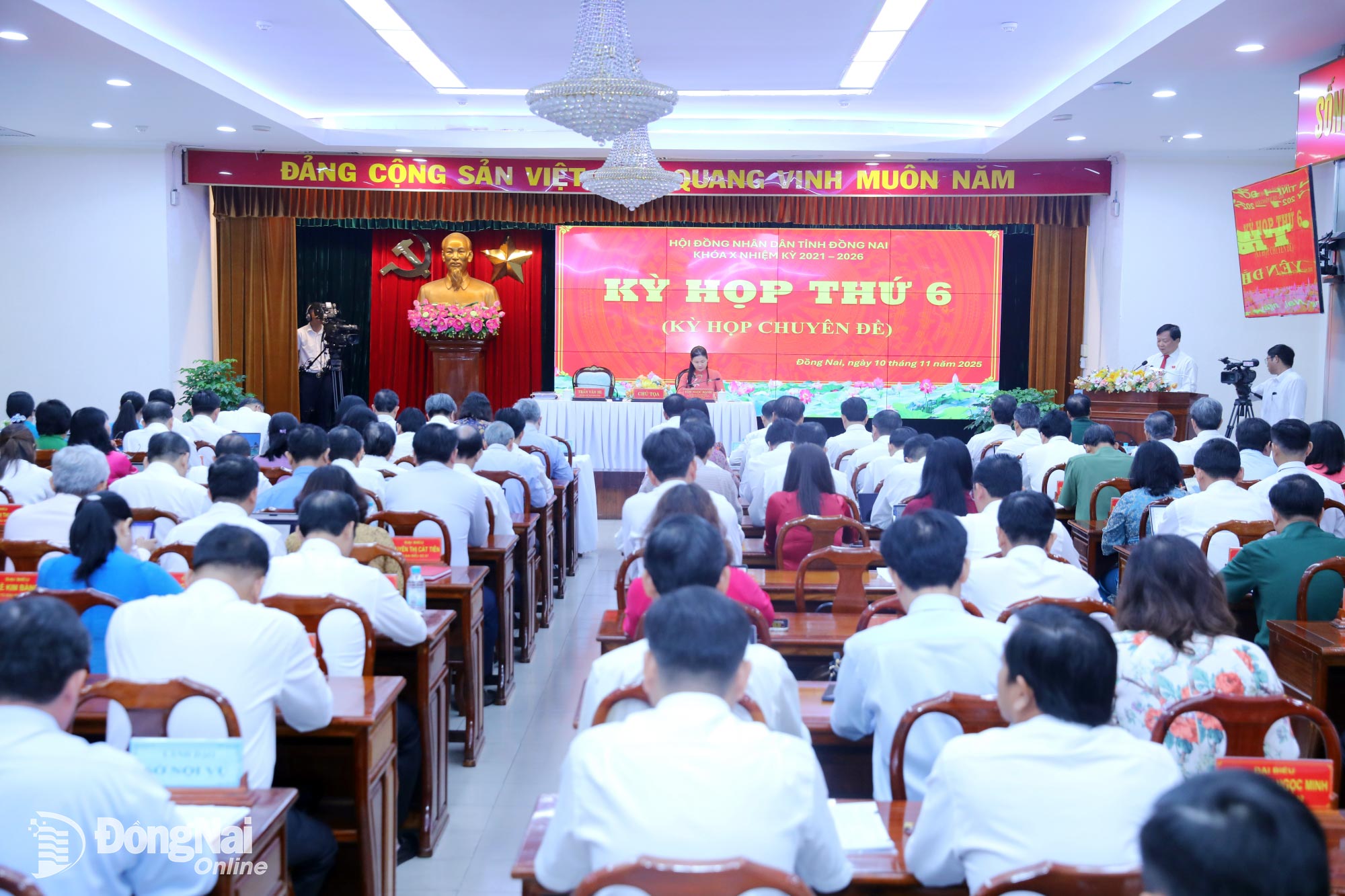 Quang cảnh kỳ họp. Ảnh: Huy Anh