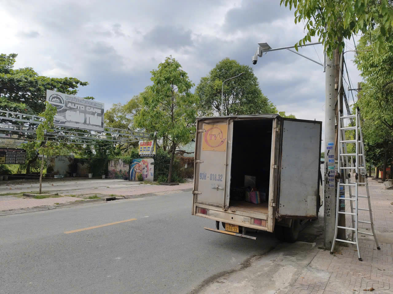 Lắp đặt camera giám sát trên tuyến đường Nguyễn Du