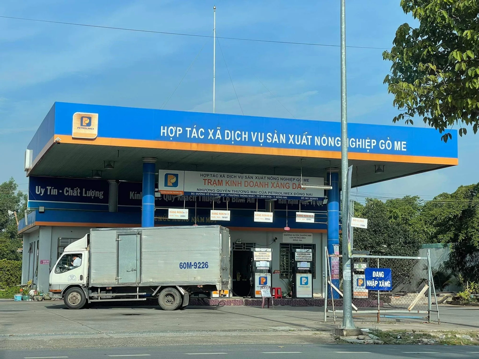 Phê duyệt Kế hoạch ứng phó sự cố tràn dầu với Trạm xăng dầu của Hợp tác xã Dịch vụ - Sản xuất nông nghiệp Gò Me