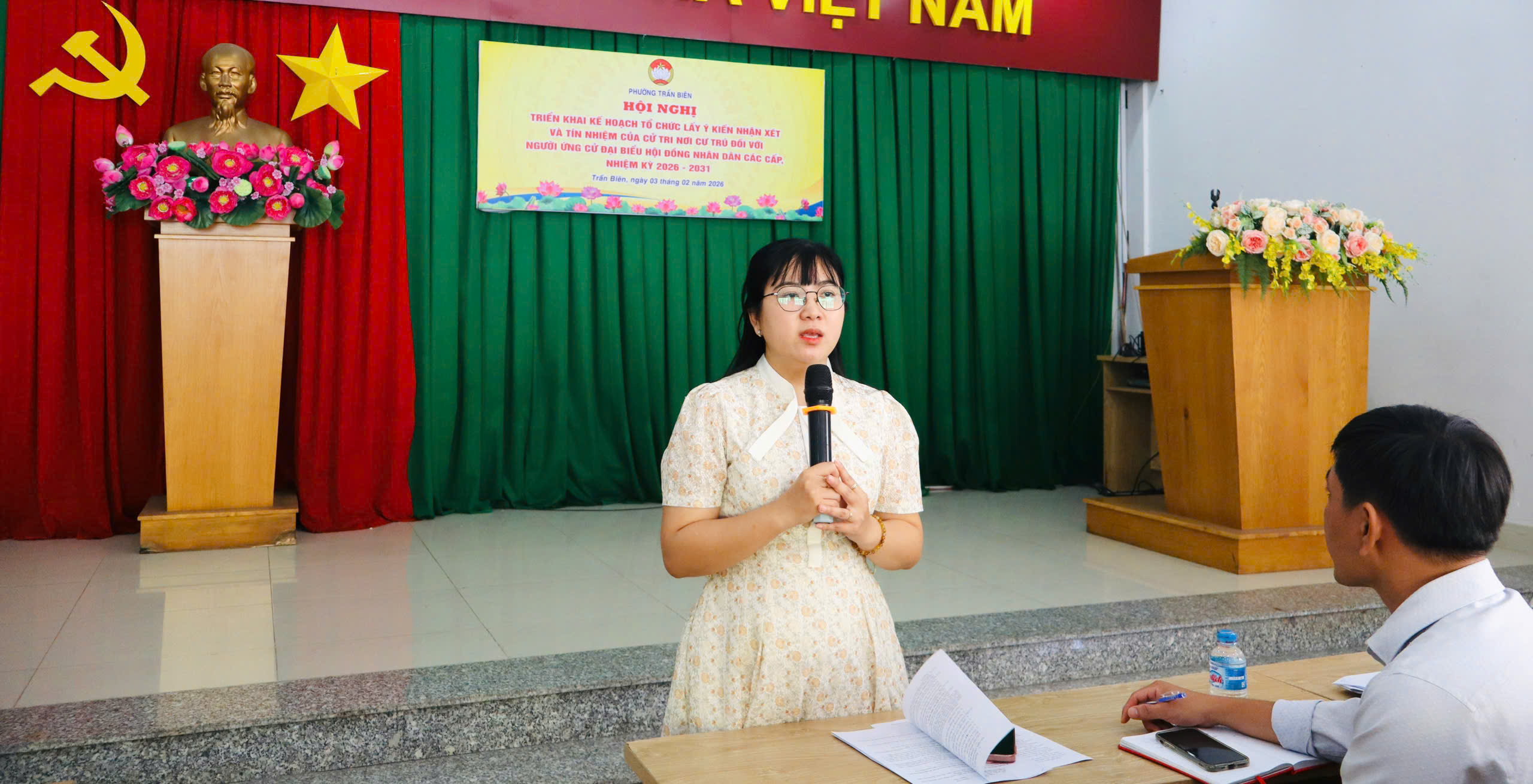 Ban Thường trực Ủy ban Mặt trận Tổ quốc Việt Nam phường triển khai nội dung tại hội nghị