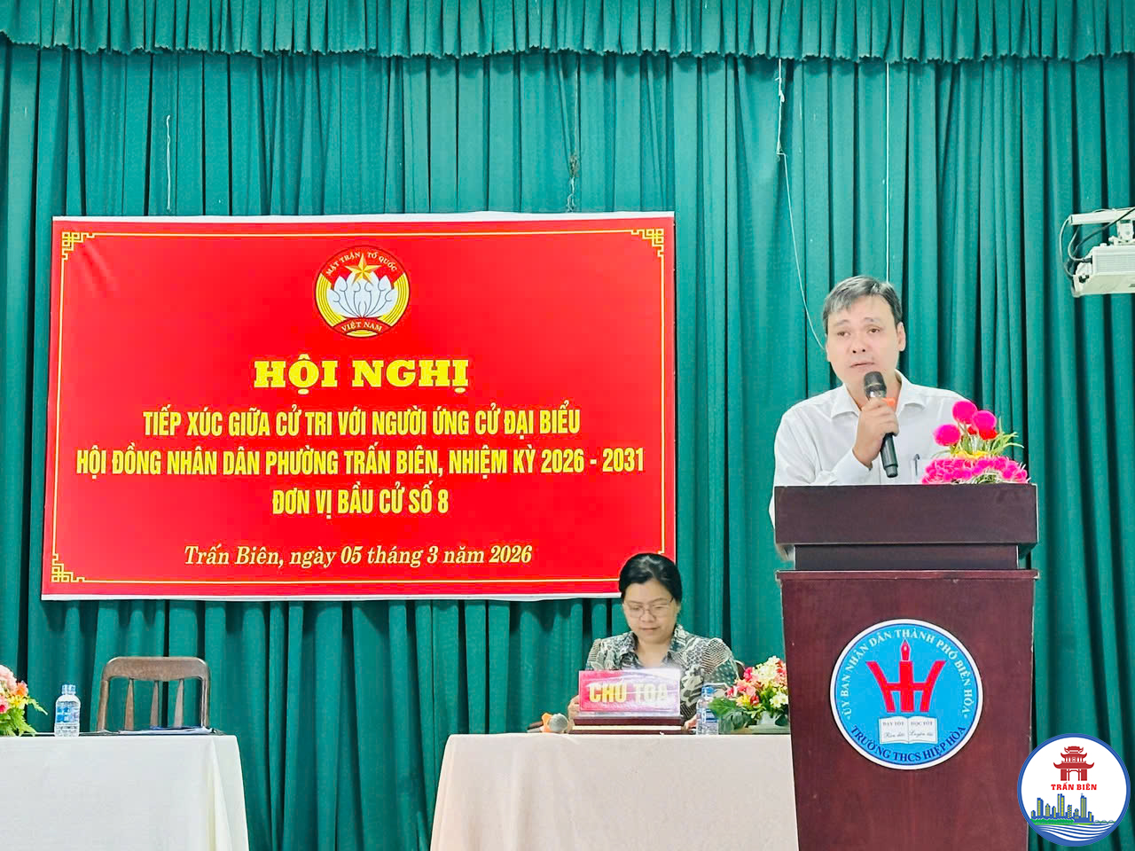 Ông Đoàn Tuấn Dũng, Chủ nhiệm Ủy ban Kiểm tra Đảng ủy phường Trấn Biên trình bày chương trình hành động