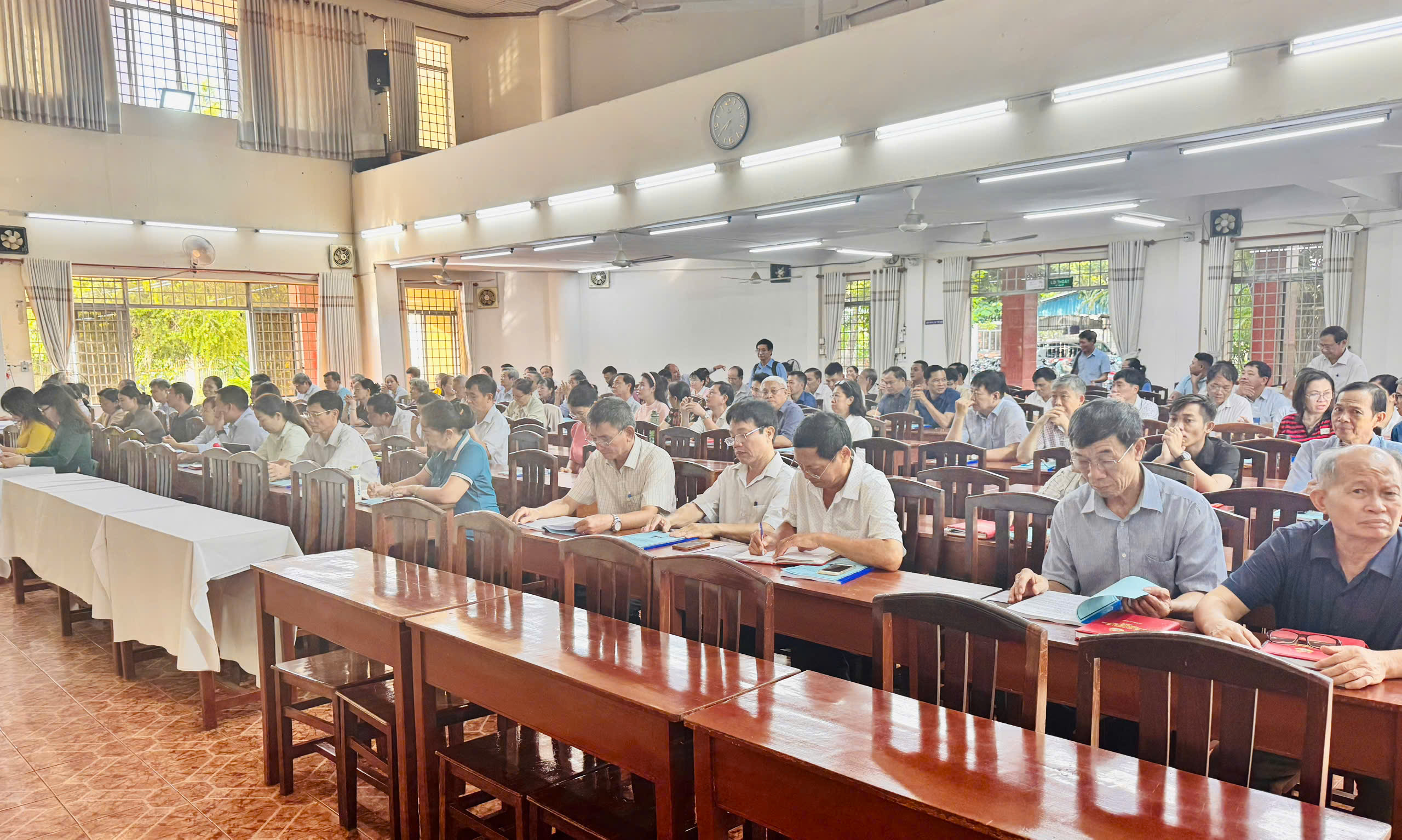 Nâng Tầm Năng Lực Cán Bộ Cơ Sở – Vững Xây Nền Móng Đảng Từ Khu Phố